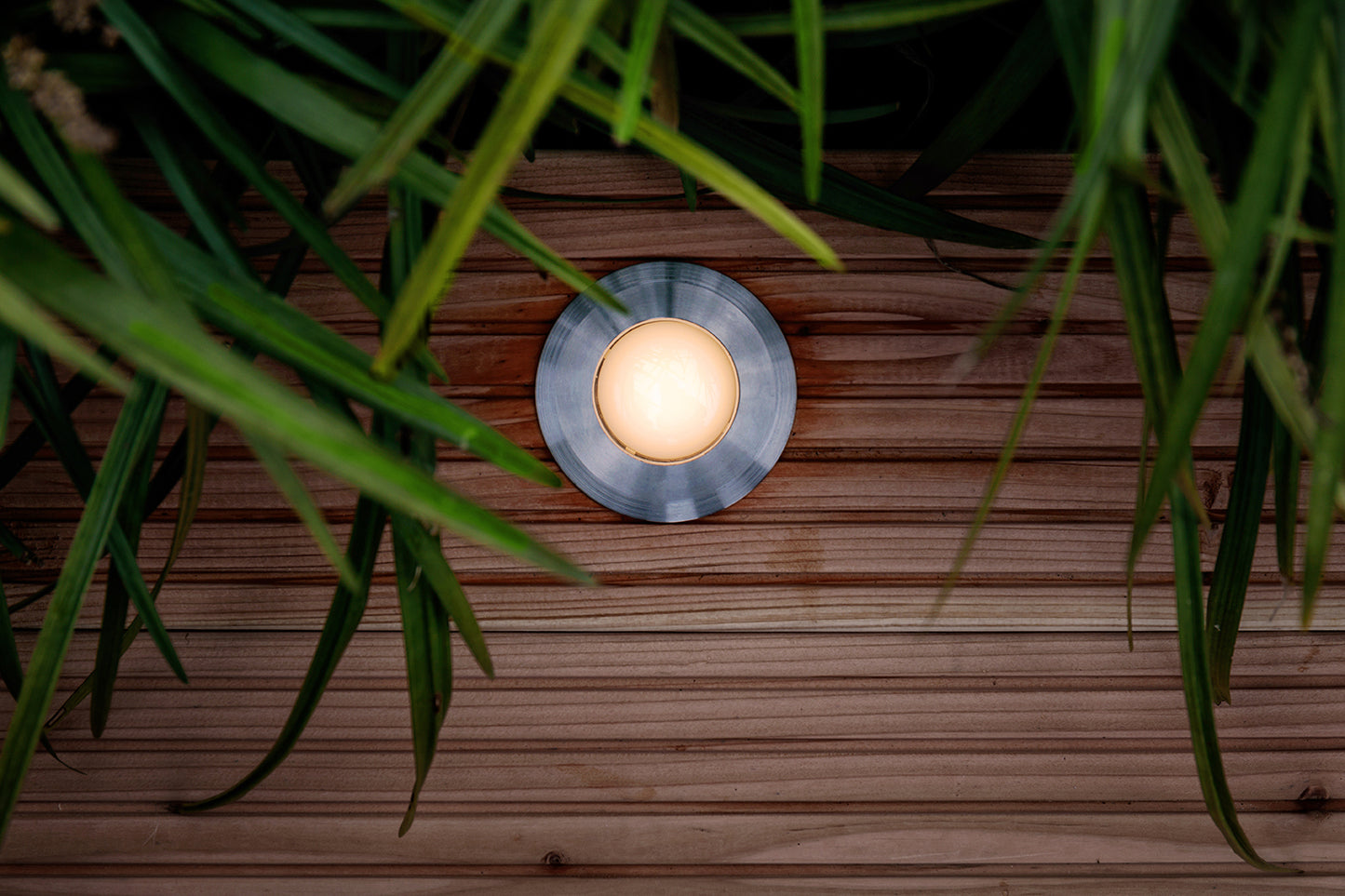 Lightpro 12V Onyx 60 R1 IP67 Decking Light